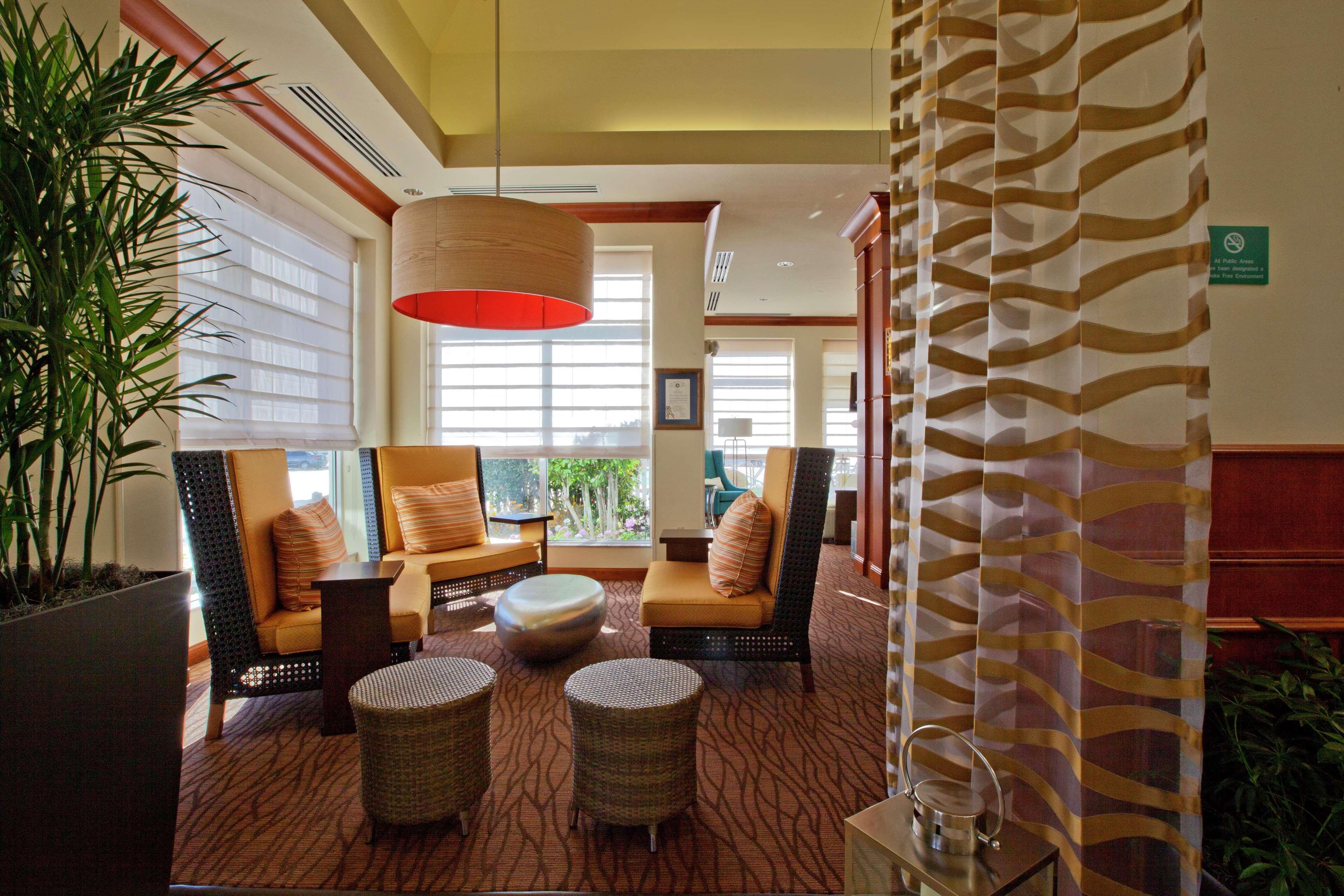 Hilton Garden Inn Oklahoma City Airport Экстерьер фото