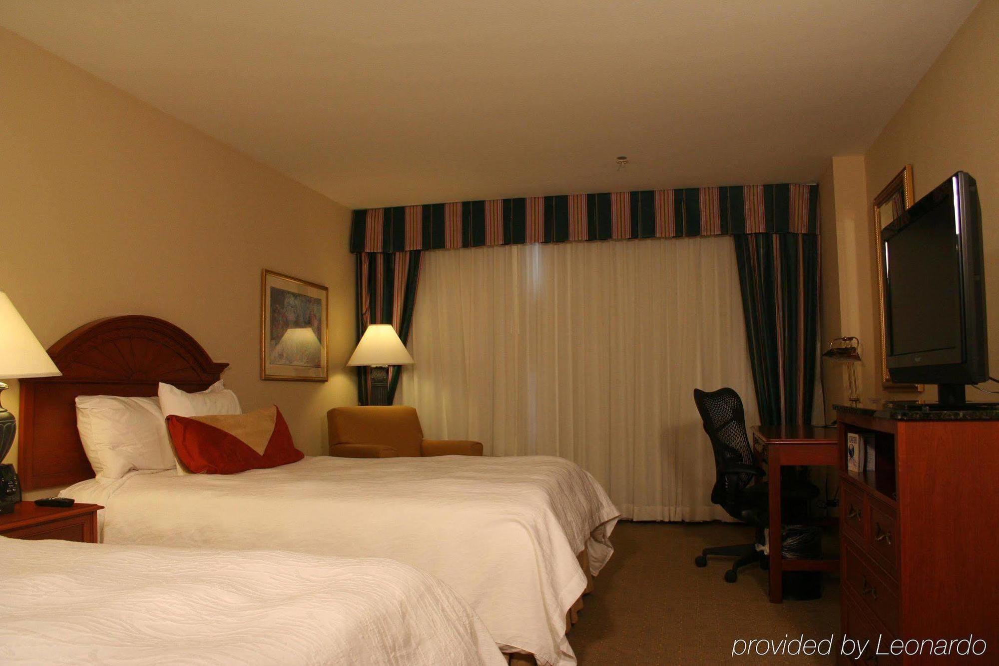 Hilton Garden Inn Oklahoma City Airport Номер фото